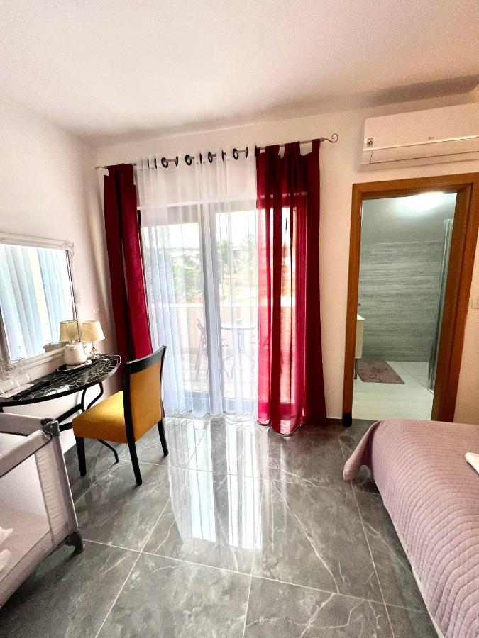 Residence Antiqua Rooms بيبينيا المظهر الخارجي الصورة